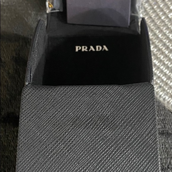 Brand New Women’s Prada Sunglasses PR 08VS 1AB 5S0 - Picture 2 of 11